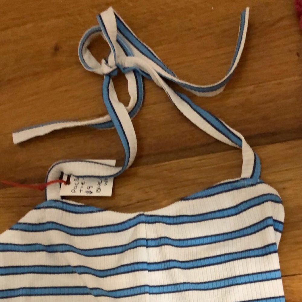 Tie crop top from Pacsun